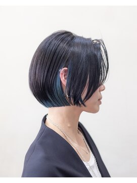 ルプラ ガーデン(le-pla garden) インナーカラー#前下がりボブ#ケアブリーチ#ダブルカラー#豊橋