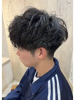 ガビーヘアルーブ(gabi hair LOOB) 緩め波巻きパーマメンズパーママッシュウルフカットツイスパ