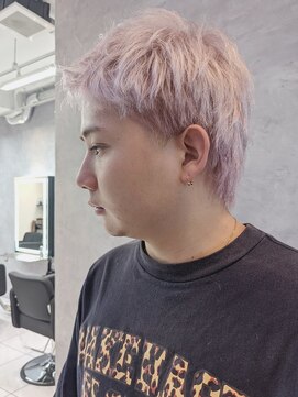 フラッグヘアー 博多駅前店(Flag HAIR) ピンクベージュ ブリーチ メンズ メンズカット ヘッドスパ