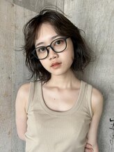 バロンフェム(baLon.fem) 癖毛風ゆるパーマボブ