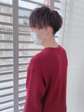 ジーナ 天神(Zina) 刈り上げマッシュ