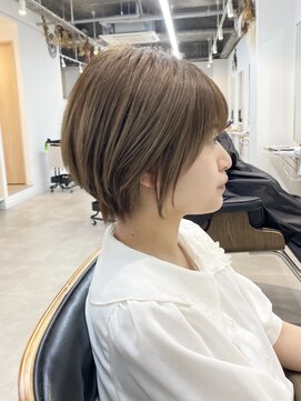 トト 船橋店(toto.) ☆細めハイライトボブフェザーショートマロンベージュ[船橋]