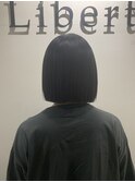 酸性ストレートミニボブ