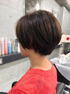 エンディアリング 東銀座(Endearing) ★レイヤーカット イメチェン 美髪 ホワイトブロンド