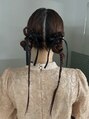 ヘン(hen) 人と被りたくない方のヘアセット。結婚式のお呼ばれヘア!