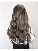 アミ(Ammi)&nbsp;◆ハイライト/レイヤー/イルミナカラー/髪質改善/縮毛矯正