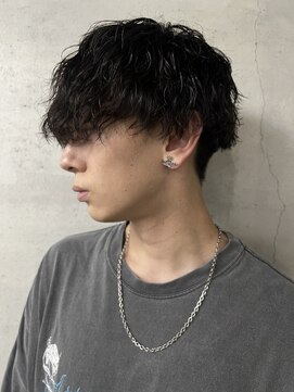 イズ(iss) 波巻きスパイラルパーマ