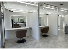 ヨンセンチメートル 金沢駅西店(4cm)の雰囲気（半個室ブース完備［髪質改善カラー/縮毛矯正/金沢駅]）