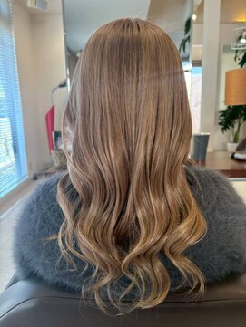 ヴァンカウンシル いわき店(VAN COUNCIL) ミルクティーカラー