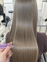 フォト 新宿三丁目(foto) 大人ガーリー/似合わせカット/ミディアムレイヤーカット/新宿