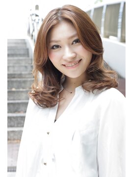 ミスエッセンス(MISS ESSENCE) モテセミディ