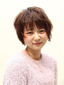ヘアークリニック ラクシア 石巻(Hair Clinic LAXIA Ishinomaki) ふんわりガーリーショート