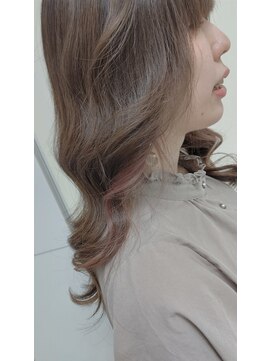 サロンドユー ベルポート本店(SALON DE U) 3Dカラーでふんわり柔らかアッシュブラウン