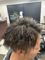 エン フェイバリット ヘアー(en favorite hai) ツーブロック　ハードツイストパーマ