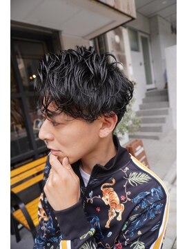 バーバー ヤマミチ(BARBER YAMAMICHI) <理容室>癖毛風 スパイラルパーマ