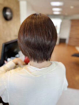 アークスヘアー 大人かわいいデザインカラー♪透明感シアーブラウン