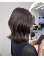 ジーナ 渋谷駅前(Zina)&nbsp;shion 透明感抜群！艶感グレージュカラー