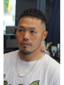 ワイズチョップガレージ(Y's CHOP GARAGE) クロップ　アイパー　スキンフェード