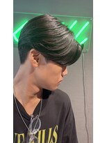 スキル(SKILL) 福岡/天神/センターパート/ニュアンスパーマ/メンズ縮毛矯正