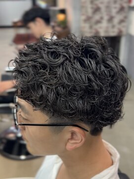 メイン(MENIN) 【Insta@leo_takahashi_14】フェードスタイル[相模大野/メンズ]