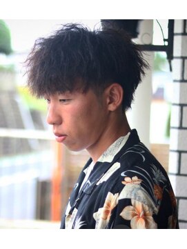 カバジェーロ(kaballero) ツイストスパイラルパーマ