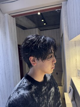 アクシー ヘアーアンドメイク(AXY HAIR&MAKE) 縦落ちウルフパーマ／ウザバング波ウェーブツイストパーマメンズ