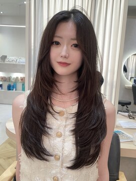 ジーナ 福岡天神(Zina) 重ためレイヤーカット×艶髪　Zina福岡天神