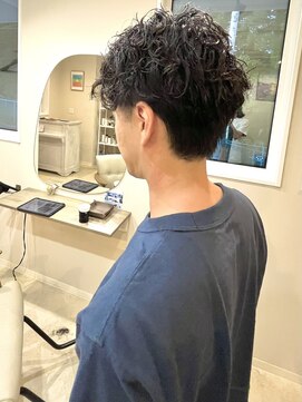 サンリット(SUNLYT) 刈り上げツイストスパイラルパーマ