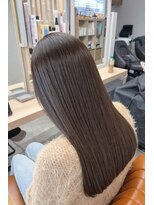 クア(qua)&nbsp;【北千住】髪質改善縮毛矯正のナチュラル艶ストレート