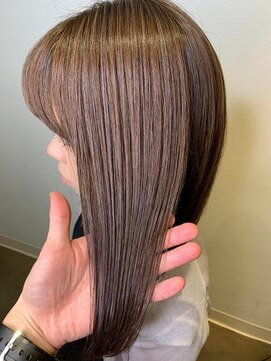 キトリー 立川(kitly) 白髪ぼかしハイライト