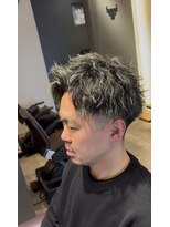 ブル(b.u.l.l.)&nbsp;縦落ちパーマ☆