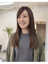 零秒女髪 千里丘店 まとまり抜群の上品な艶ロングストレート美髪髪質改善艶感