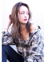 エイミー(Aimee)&nbsp;Aimee 大人っぽウェーブ×ヌーディグレージュ