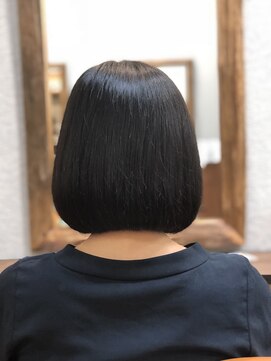 ハロ 蕨(HALO) より可愛く！前にさがってるぼぶ！