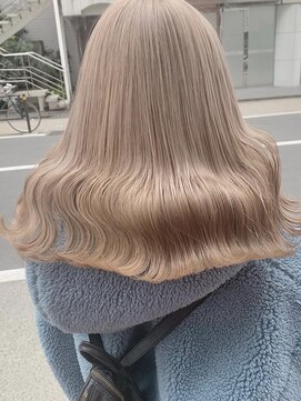 ペレ 渋谷(PELE) R35_ハイミルクティーベージュ ブリーチ2回～