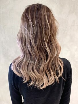 アイティーバイアルバム 下北沢店(IT by ALBUM) バレイヤージュロング_アースカラーくびれヘア_ba268631