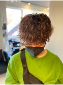 波巻きスパイラルパーマツイストスパイラルパーマメンズマッシュ