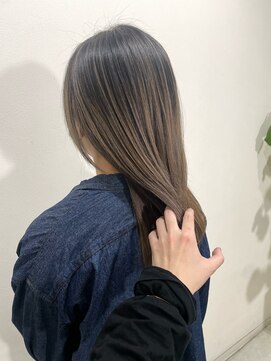 モノリス(monolith) バレイヤージュ