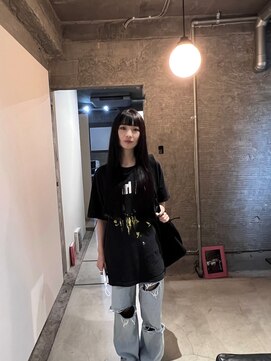 サリ(SARY) ロングヘアと縮毛矯正