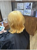 金髪ボブ