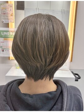 フィゼル 南堀江店(fizelle) 丸みショート