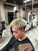 イーラ(era) ジェットモヒカンパーマ/メンズ/刈り上げ/眉毛/ツイスト