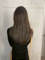 ハー(her)&nbsp;レイヤー × オリーブグレージュ｜her 都立大学