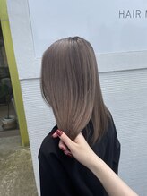 アル(alu) ラテグレージュ/岩佐 愛唯