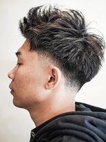 メリケンバーバーショップ コウベ(MERICAN BARBERSHOP KOBE)&nbsp;メンズカットアップバングパーマ