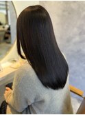 アッシュグレー 髪質改善トリートメント 透明感カラー 艶髪 20代