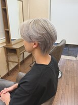 メルク(merc)&nbsp;レイヤー ボブ ショート インナーカラー 韓国