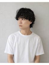 ウニカ デ メン(UN1CA de MEN)