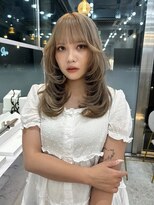 ジーナ 札幌大通(Zina) 髪質改善*ミルクティーベージュ*ハッシュカット*Zina札幌大通