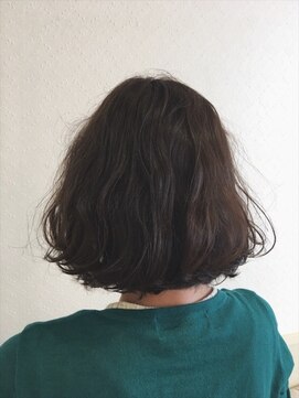 ネオリーブエム(Neolive em;) Neolive em; アッシュカラーボブ☆☆